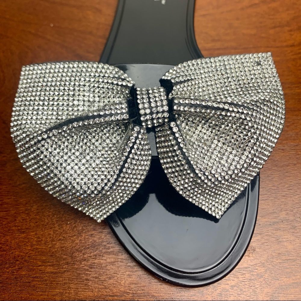 Rhinestone Slides - Picture 8 of 10